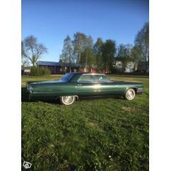 Cadillac calais 1966