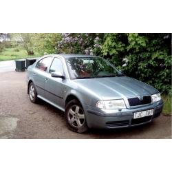 Skoda Octavia 1,6 Ambiente -02