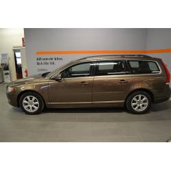 Volvo V70 II D3 S/S Momentum Business Edition -14