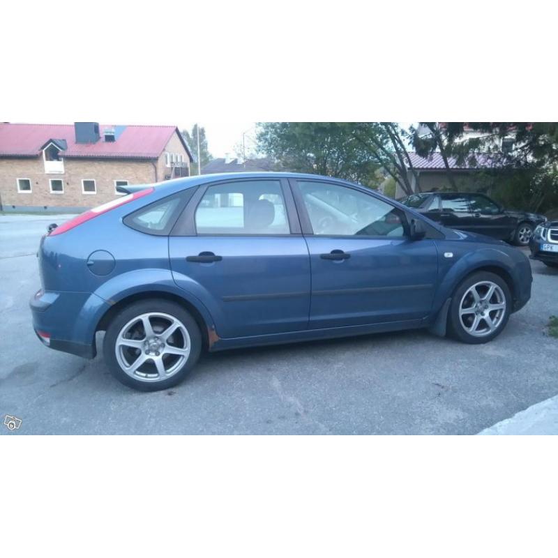 Ford Focus 1.8 Flexifuel -06