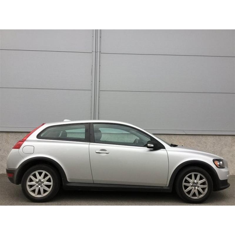 Volvo C30 1.6D 109hk ( NY SERVICE / NY BES) -08