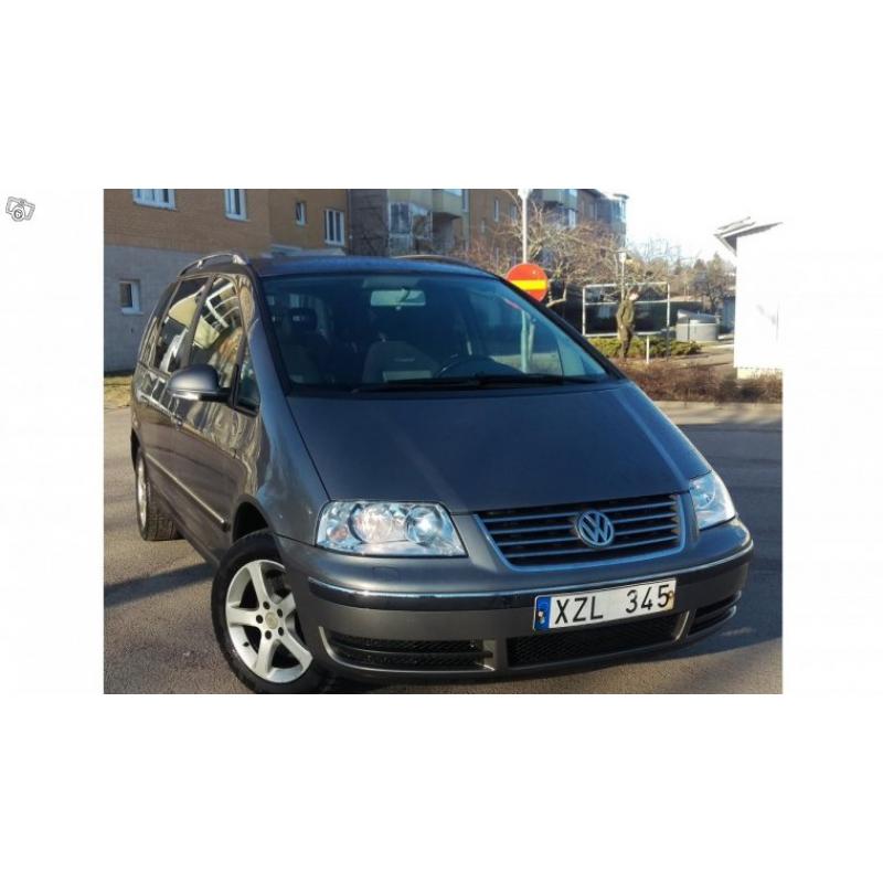 Volkswagen Sharan 1,8T Freestyle -07