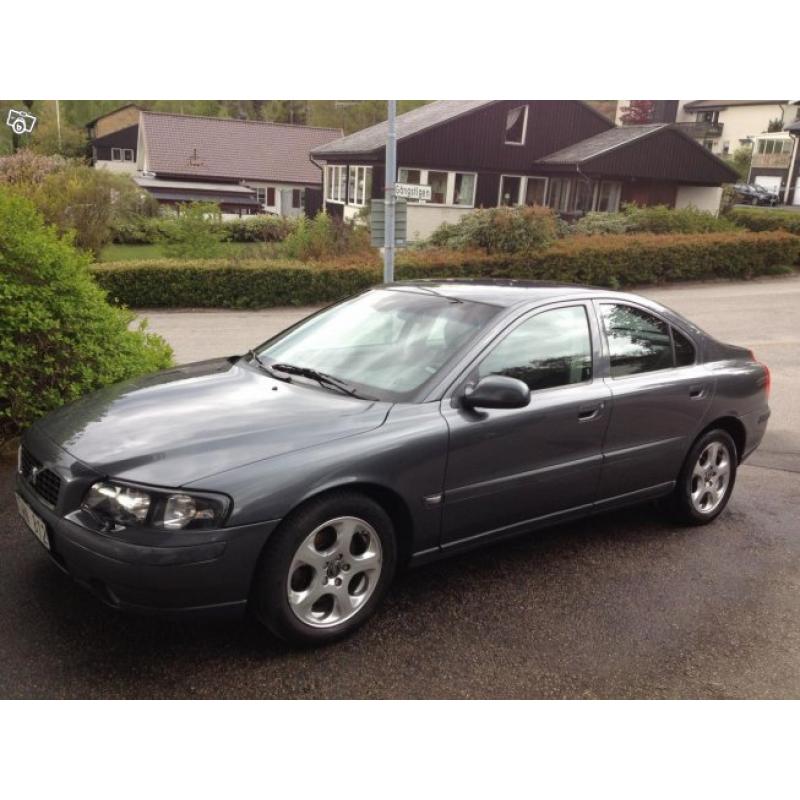 Volvo S60 2,5T AWD Automat Dragkrok -03