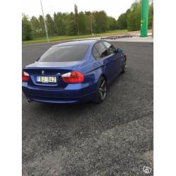 Bmw 320i i mycket fint skick -07