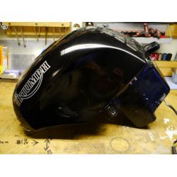 Tank till Triumph Speed Triple/Daytona 97-01