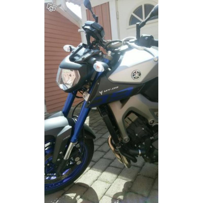 Yamaha MT 09 ABS -15