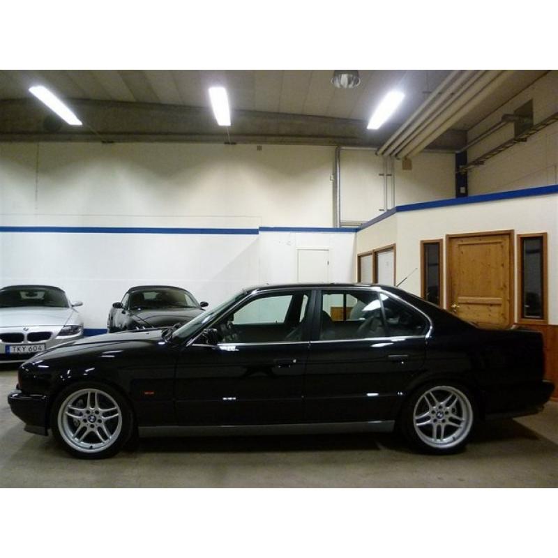 BMW M5 3,8l 340hk -95