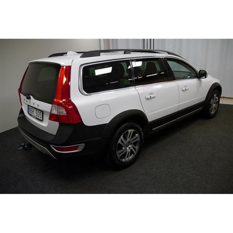 Volvo XC70 II D5 AWD Summum manuell -13