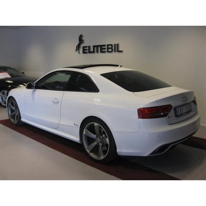 Audi RS5 V8 4,2l Quattro 450hk Ibisvit Sv.Sål -11