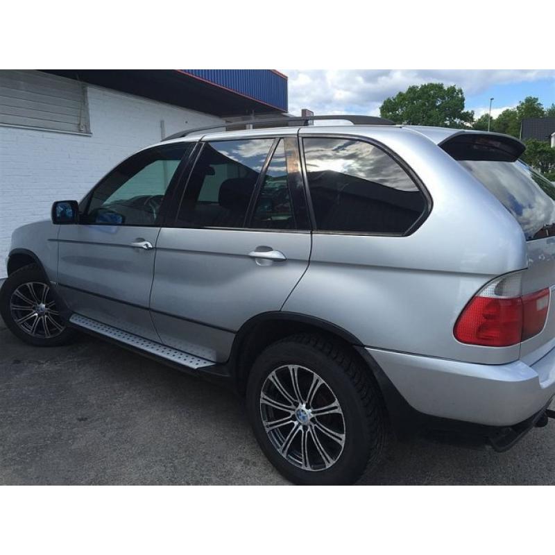 BMW X5 3,0i sport -01