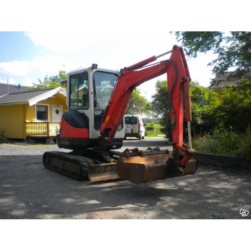 Kubota U25-3