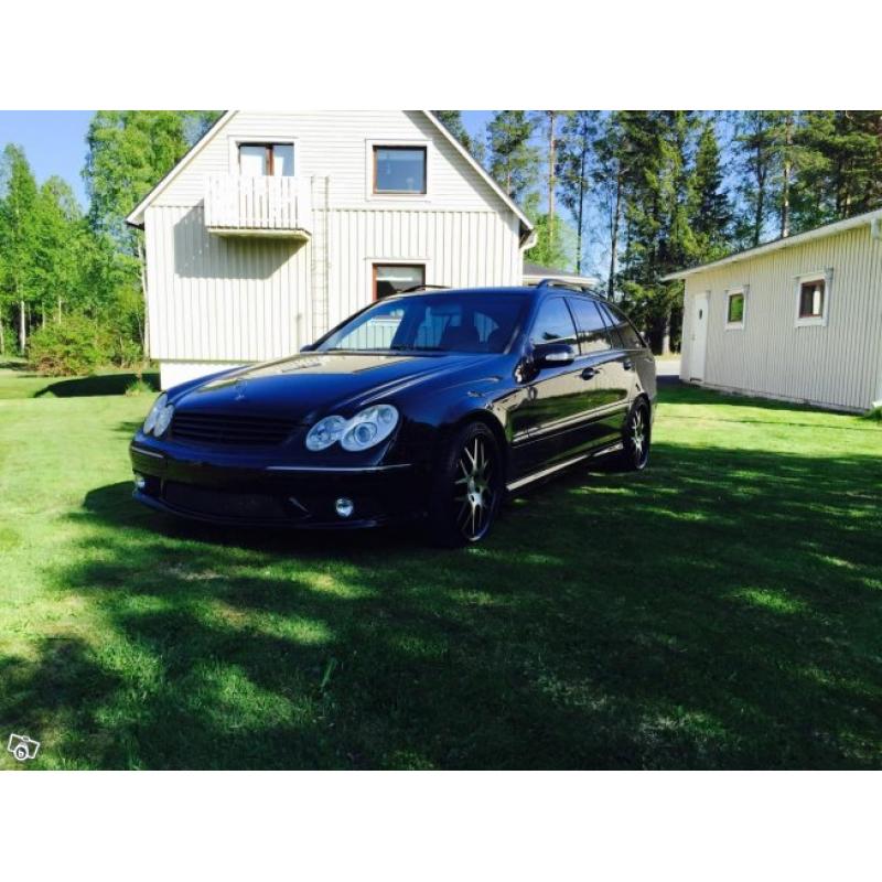 Mycket fin Mercedes C55 AMG -05