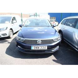 Volkswagen Passat SC TSI 220 DSG6 GT -16