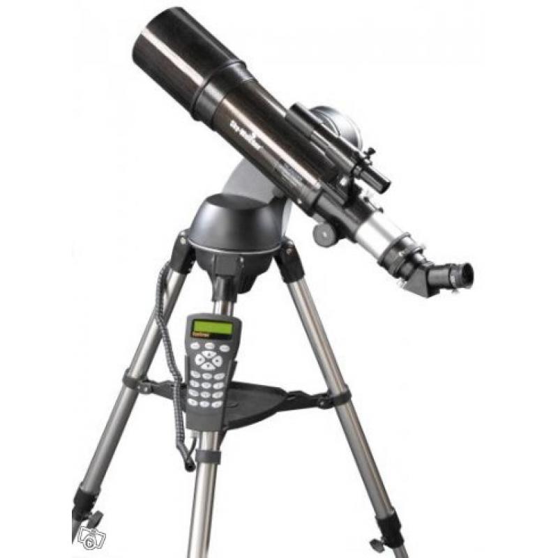 Teleskop SKYWATCHER STARTRAVEL-102 datorstyrt