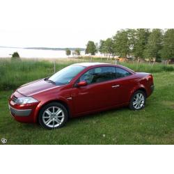 Renault Megane 2,0 Turbo cab hardtop -05