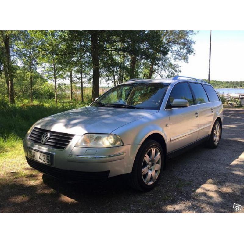 VOLKSWAGEN PASSAT 1.8T Comfortline -02