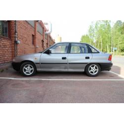 Opel Astra -95