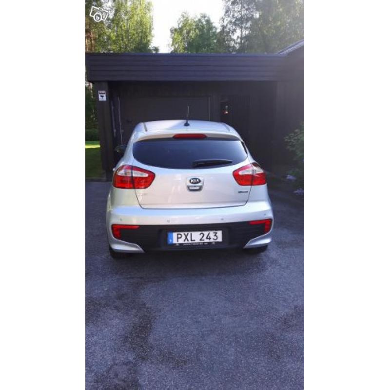 Kia Rio 1,2 special edition -15