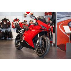 Ducati 848 -10