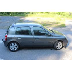 Renault Clio 1.4 Automat, 11 000mil -01