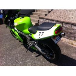 Kawasaki Zx-9R Ninja -96