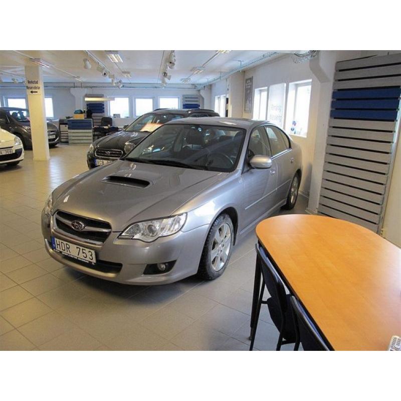 Subaru Legacy 2.0 150 hk -08