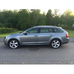 Skoda Octavia Elegance TDI 150 DSG -13