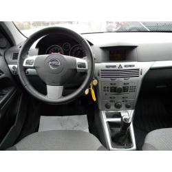 Opel Astra 1,6 Enjoy -10