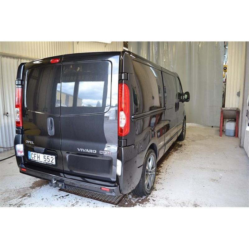 Opel Vivaro 2,0 CDTI Skåp / 6-sitsig / Lyxhyt -11