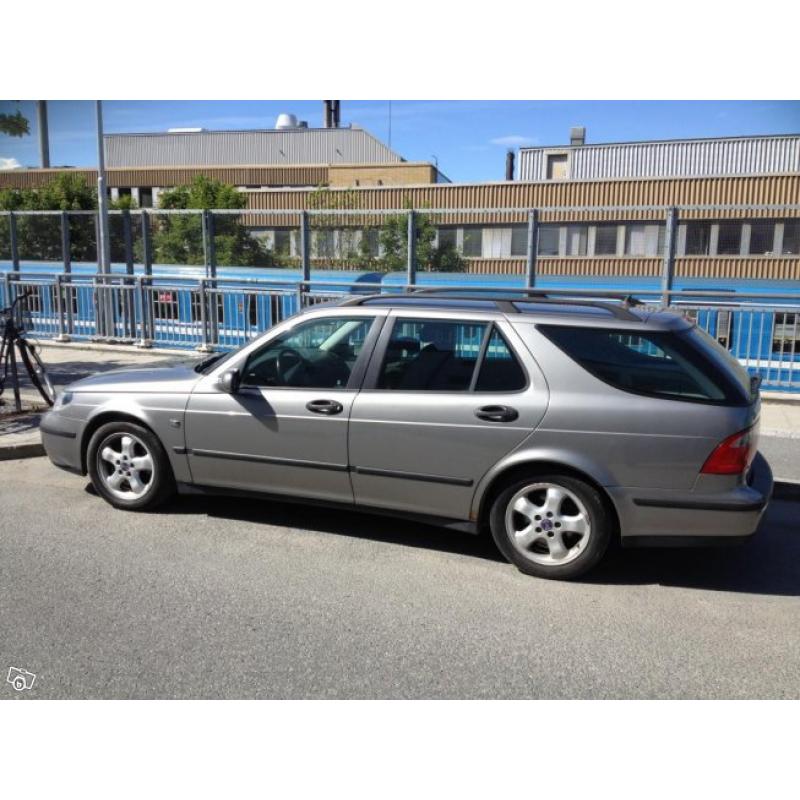 Saab 9-5 2,3T 185HK sport combi dragk -03