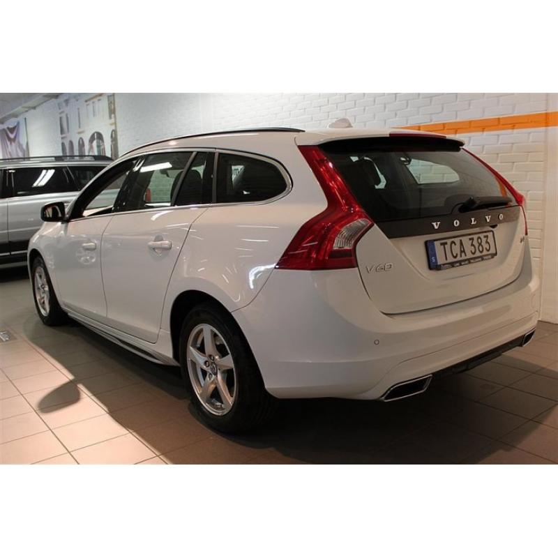 Volvo V60 D4 S/S Momentum Business E PRO -15