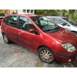 Renault Scenic II 2.0 -03