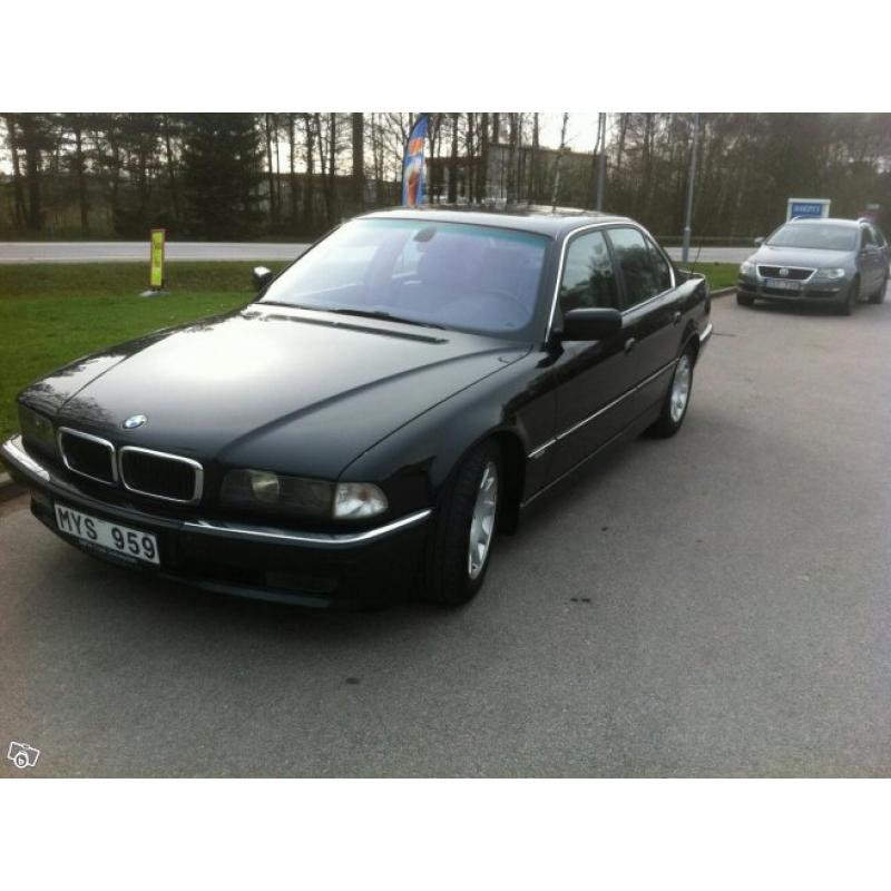 BMW 730iA -95