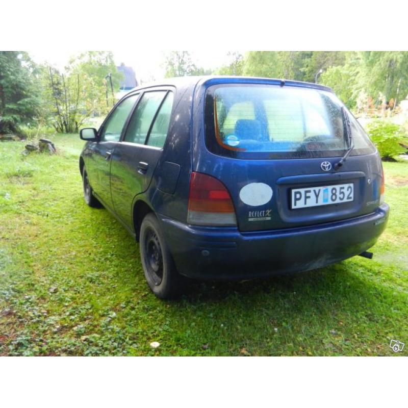 Nybesiktad Toyota Starlet -97