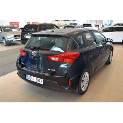 Toyota Auris 1.4 D-4D 5dr (90hk) -13