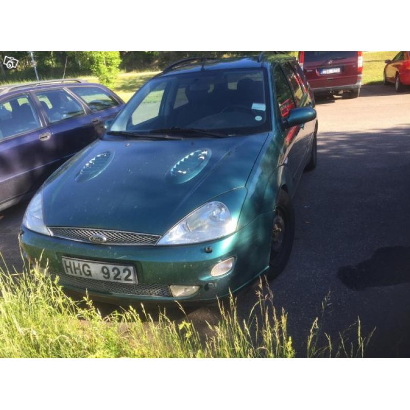 Ford Focus 99 -99