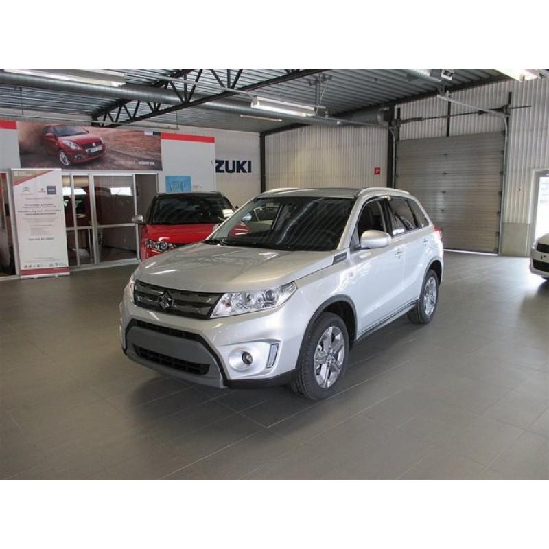 Suzuki Vitara 1.6 Exclusive 4WD -16