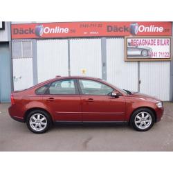 Volvo S40 2,0 -08