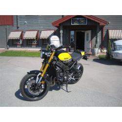 Yamaha XSR900 60TH -16