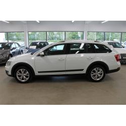 Skoda Octavia Scout TDI 184 DSG -15