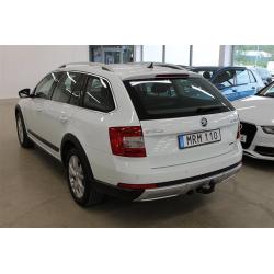 Skoda Octavia Scout TDI 184 DSG -15