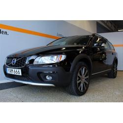 Volvo XC70 II D4 AWD Classic Sport -16