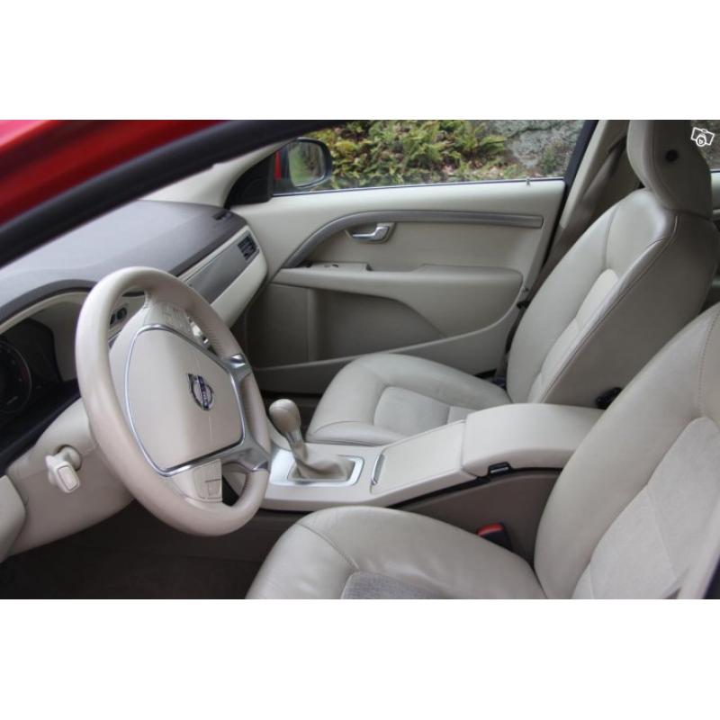 Volvo V70 Momentum DRIVe/Bluetooth -10