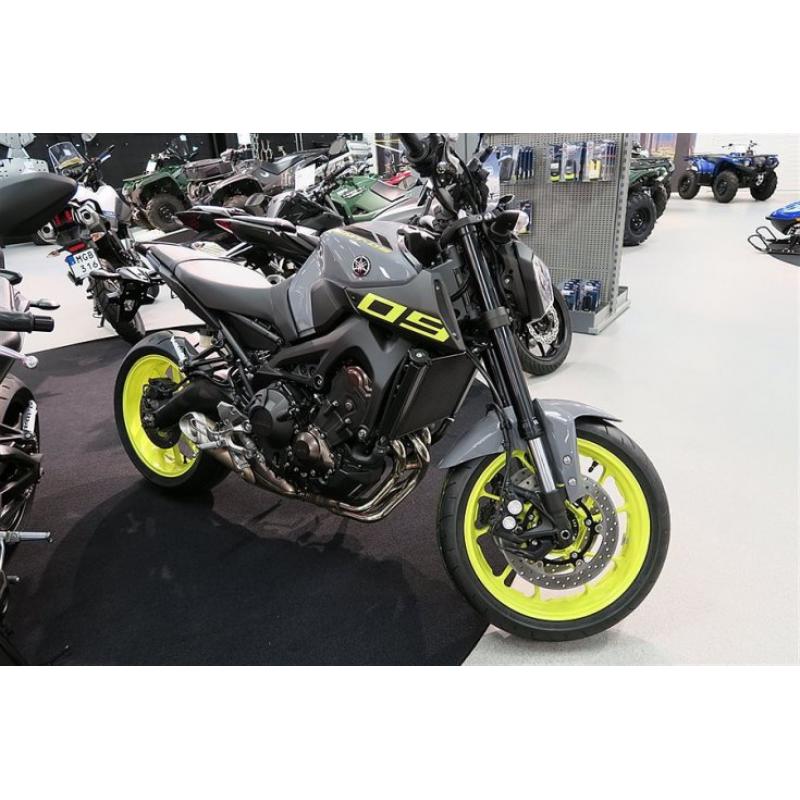 Yamaha MT-09 ABS -16