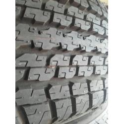 4 Däck 255/65R17 NY