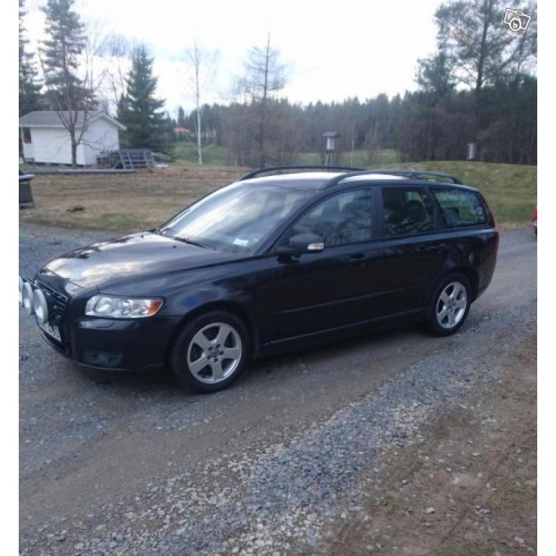 Volvo v50 D5 autoumat -08