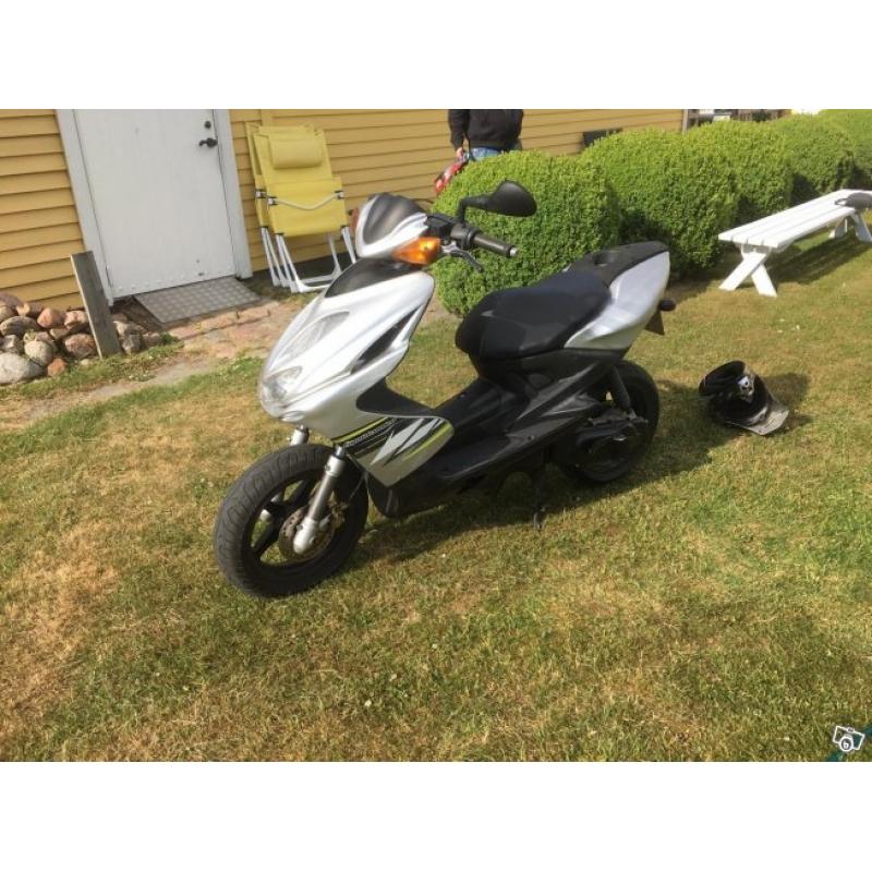 Yamaha aerox 06 eu