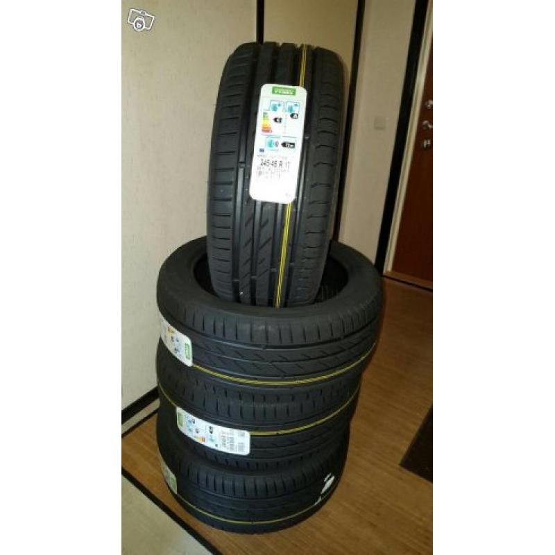 Nokian Hakka Black