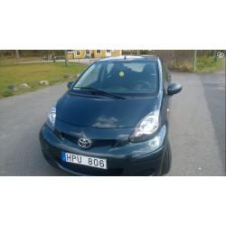 Toyota AYGO Nybesiktigad, 7800 mil, modell 11 -11