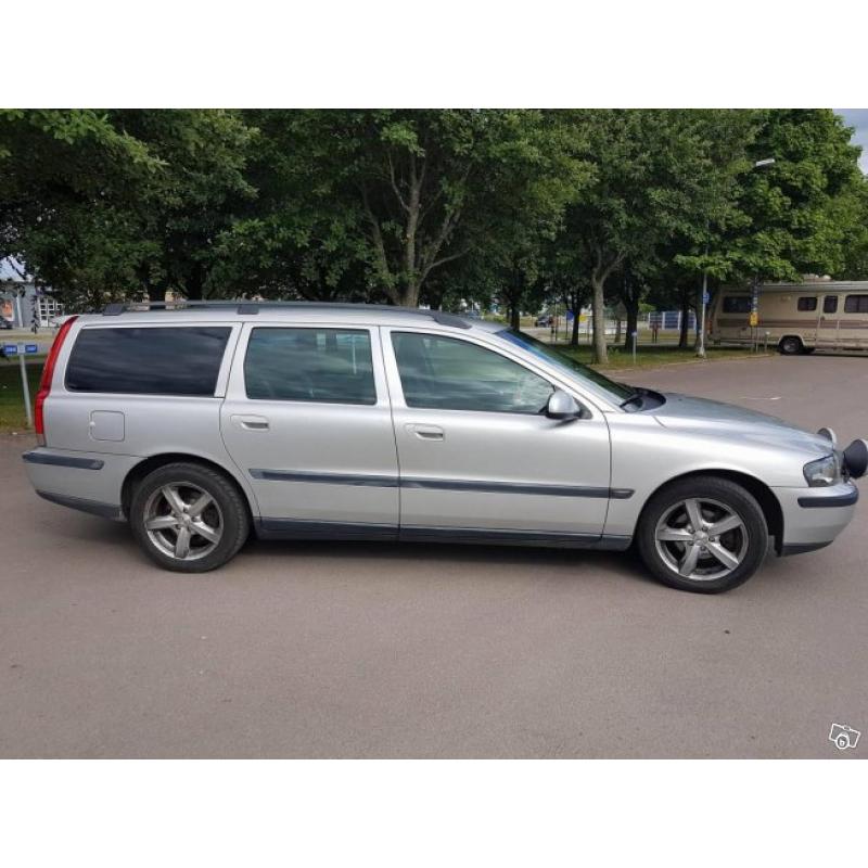 Volvo s + v70 -03